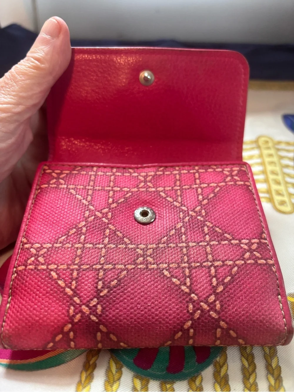 AUTHENTIC Christian Dior Lady Dior Charm Wallet - Pink Cannage Stitching EUC - Picture 4 of 9